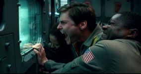 Tr&aacute;i với đồn đo&aacute;n, Overload sẽ kh&ocirc;ng phải l&agrave; phần 4 của series Cloverfield v&agrave; cũng sẽ kh&ocirc;ng được b&aacute;n cho Netflix