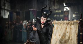 Dàn diễn viên trong Tiên Hắc Ám 2 được tiết lộ với Angelina Jolie trở lại đóng chính